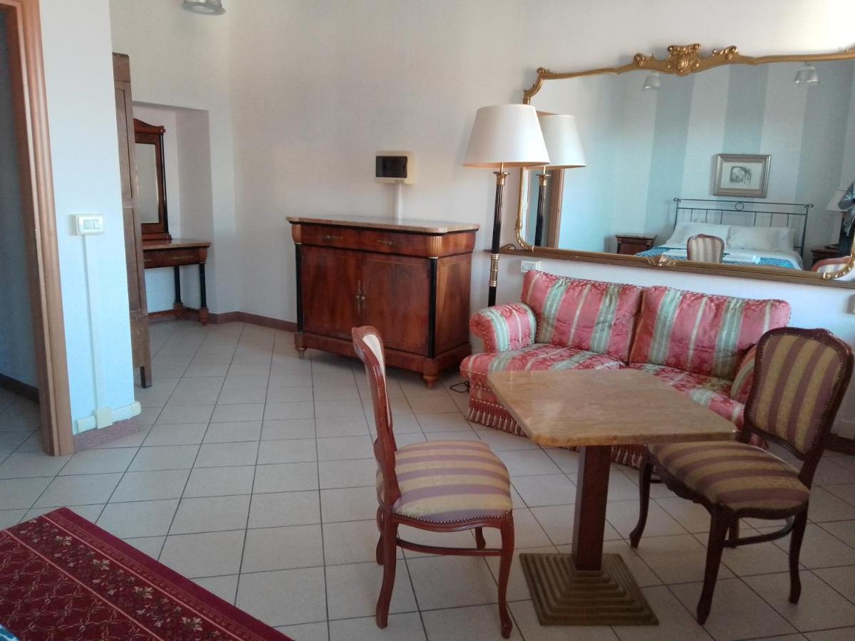 Albergo E Ostello Della Gioventu Biella Centro Storico Eksteriør bilde