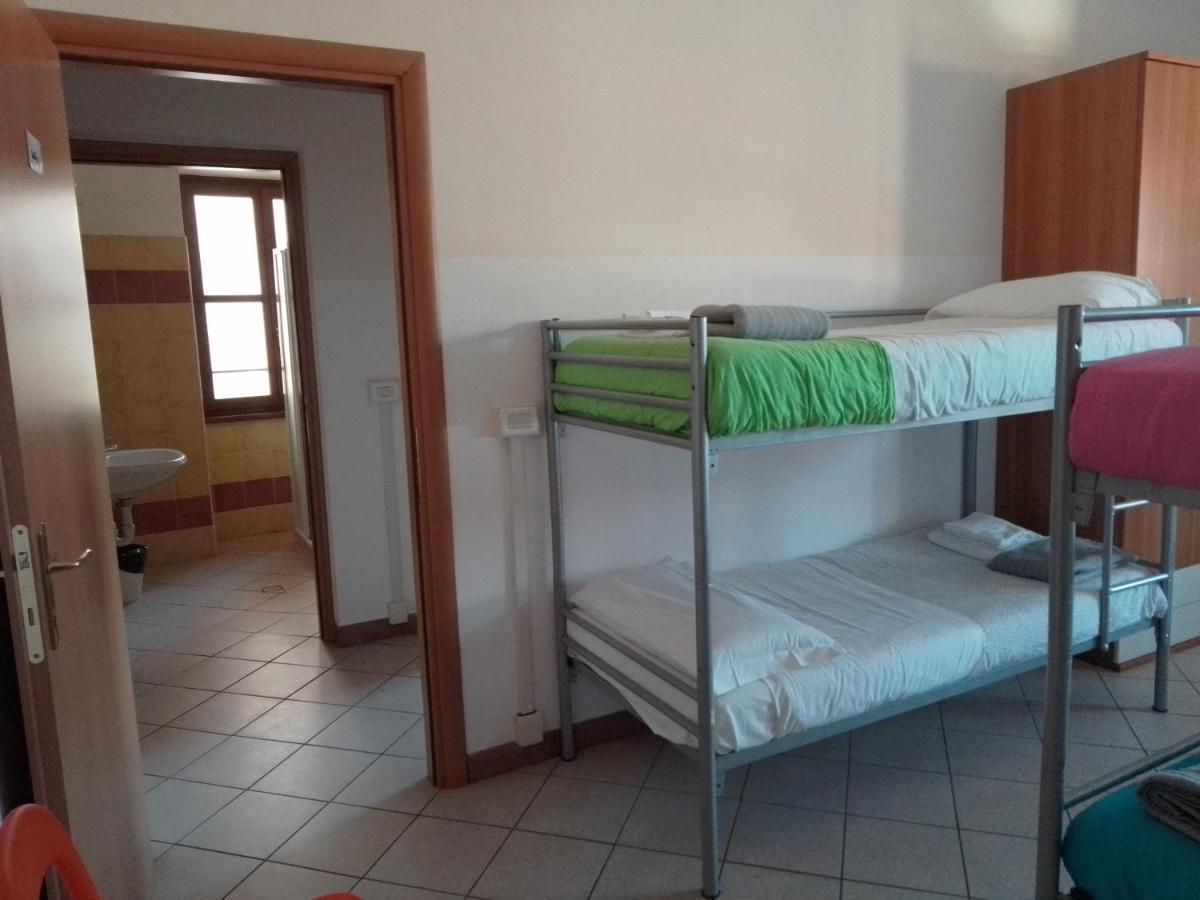 Albergo E Ostello Della Gioventu Biella Centro Storico Eksteriør bilde