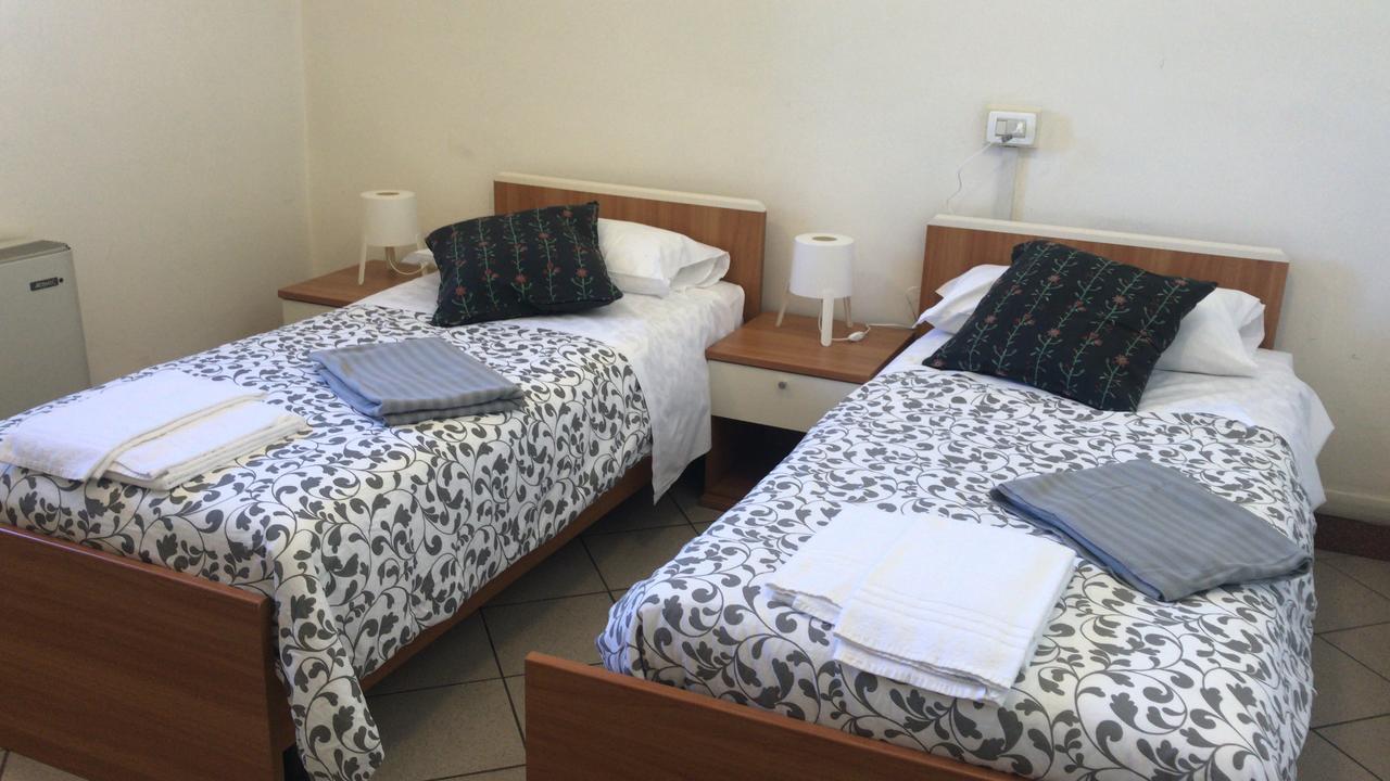 Albergo E Ostello Della Gioventu Biella Centro Storico Eksteriør bilde