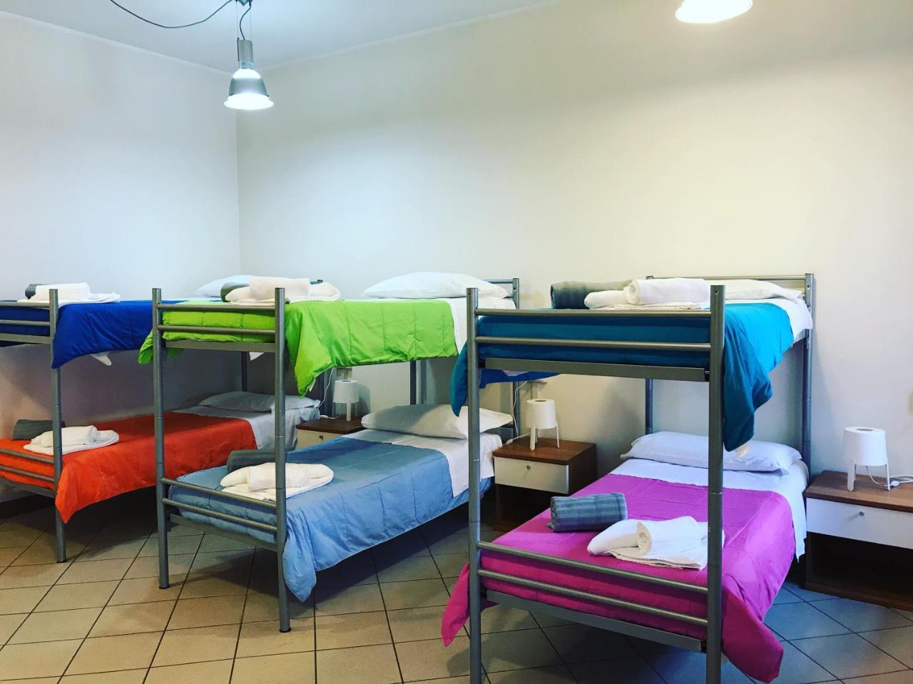 Albergo E Ostello Della Gioventu Biella Centro Storico Eksteriør bilde